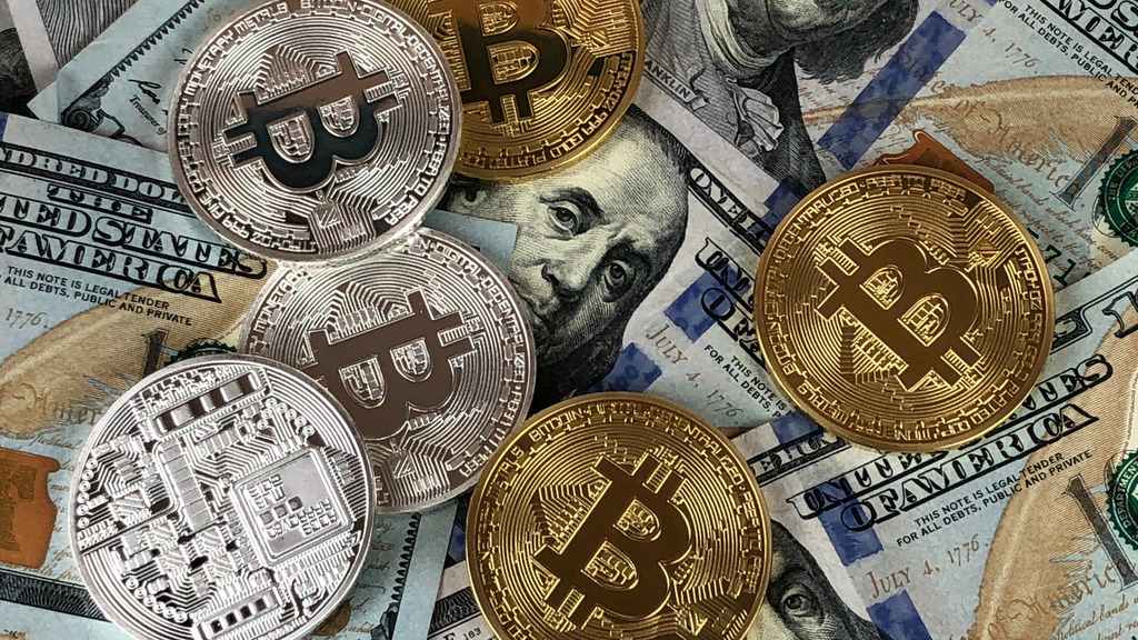 Bloomberg Crypto